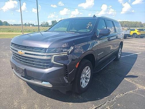 2023 Chevrolet Suburban LT