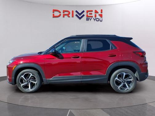 Crimson Metallic 2022 Chevrolet Trailblazer RS