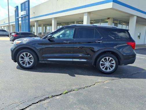 Agate Black 2023 Ford Explorer Limited