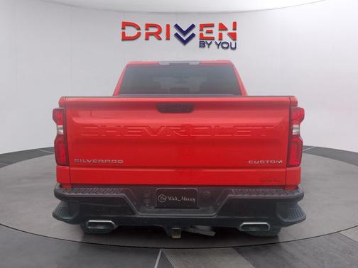 2022 Chevrolet Silverado 1500 Custom Trail Boss