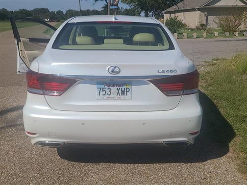 2016 Lexus LS 460 Base