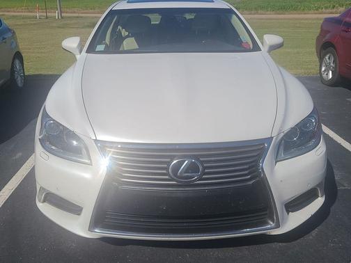 2016 Lexus LS 460 Base