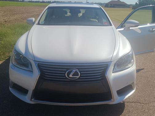 2016 Lexus LS 460 Base