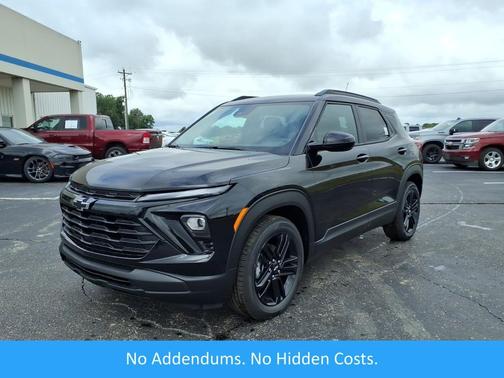 Mosaic Black Metallic 2026 Chevrolet Trailblazer LT