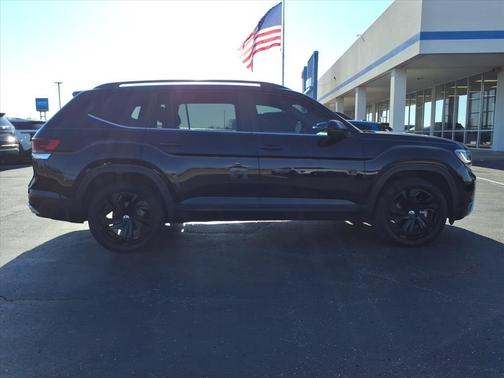 2023 Volkswagen Atlas 3.6L SE w/Technology