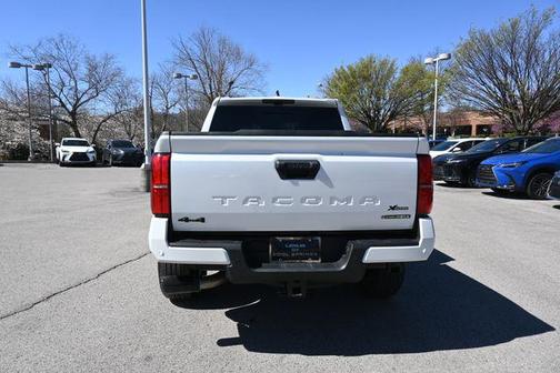 2024 Toyota Tacoma Hybrid TRD Sport