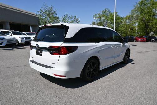 2023 Honda Odyssey Sport