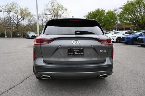 2022 INFINITI QX50 LUXE