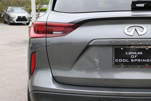 2022 INFINITI QX50 LUXE