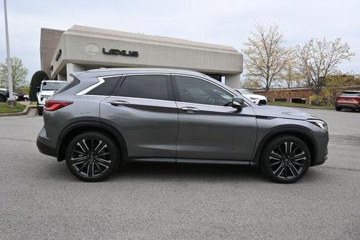2022 INFINITI QX50 LUXE