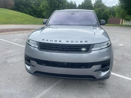 2023 Land Rover Range Rover Sport SE