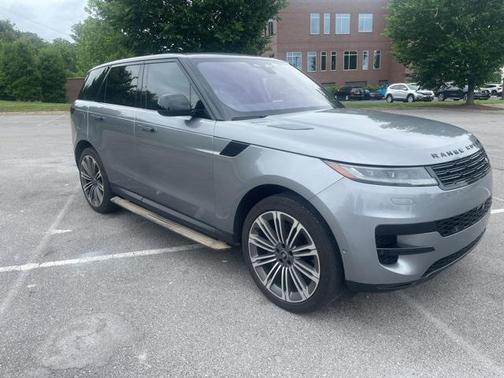 2023 Land Rover Range Rover Sport SE