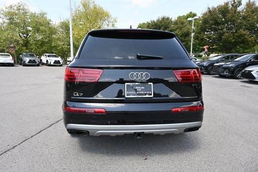 2019 Audi Q7 55 Premium Plus