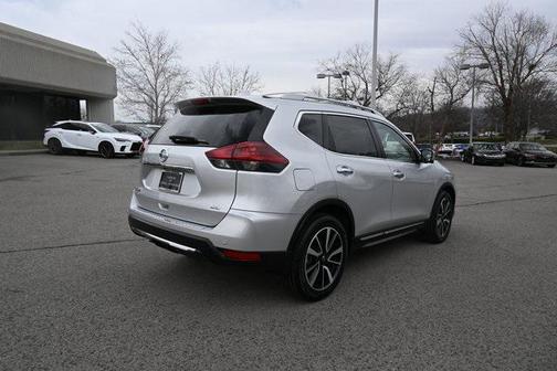 2020 Nissan Rogue SL