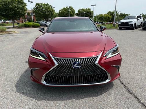 Matador Red Mica 2021 Lexus ES 300h Ultra Luxury