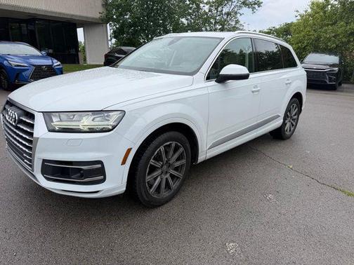 White 2018 Audi Q7 3.0T Prestige