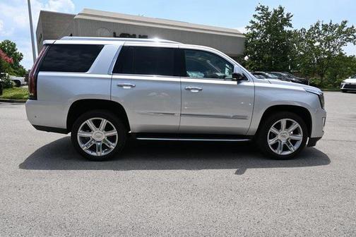 2019 Cadillac Escalade Luxury