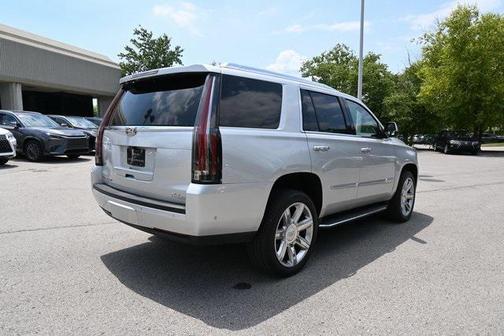2019 Cadillac Escalade Luxury