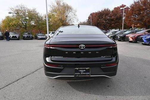 2024 Toyota Crown Platinum