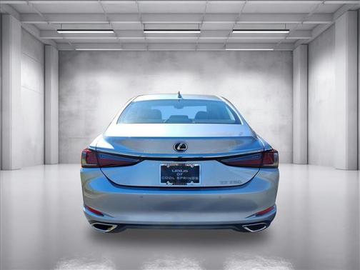 2025 Lexus ES 350 Base