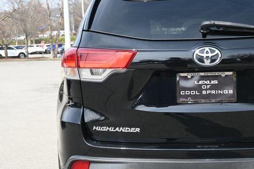 2018 Toyota Highlander SE