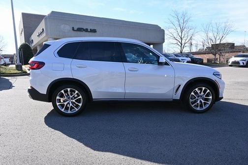 2023 BMW X5 sDrive40i