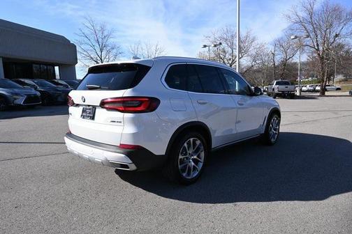 2023 BMW X5 sDrive40i