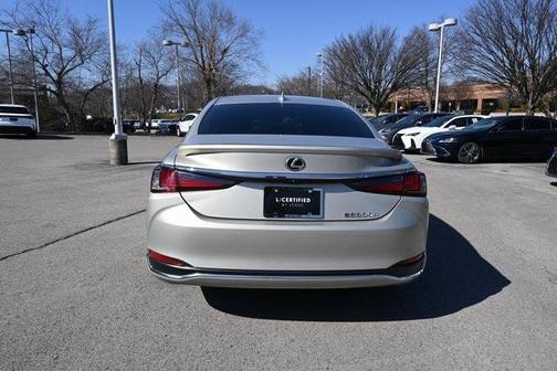 2023 Lexus ES 300h Base