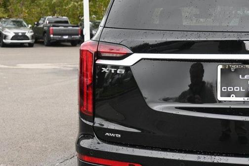 2022 Cadillac XT6 Premium Luxury AWD
