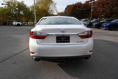 2017 Lexus ES 350 Base