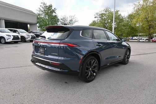 2025 Toyota Crown Signia Limited