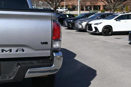 2022 Toyota Tacoma TRD Off-Road