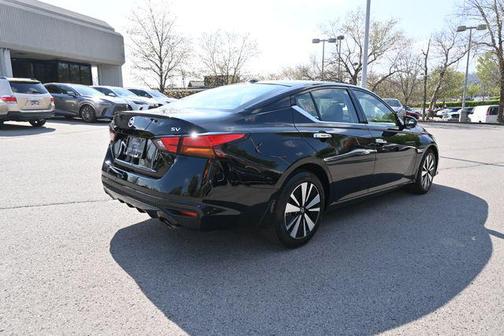 Super Black Clearcoat 2020 Nissan Altima 2.5 SV