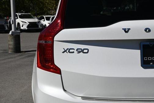 2019 Volvo XC90 T6 Inscription