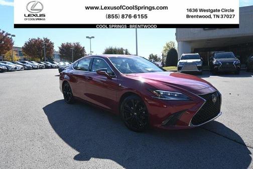 2023 Lexus ES 300h F SPORT Handling