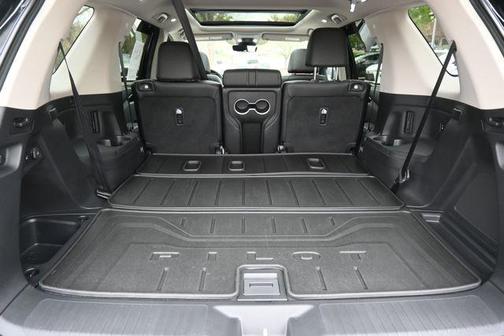 Crystal Black Pearl 2025 Honda Pilot Touring 8-Passenger