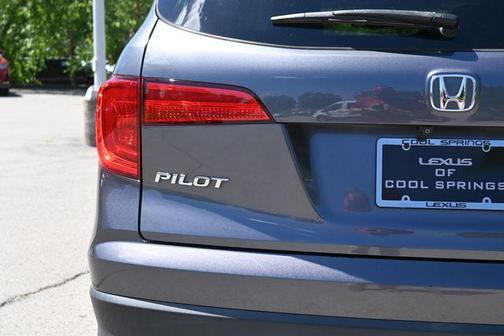 Lunar Silver Metallic 2018 Honda Pilot EX-L