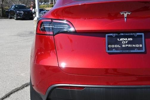 2025 Tesla Model Y Long Range Dual Motor All-Wheel Drive