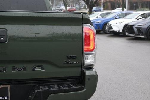 2022 Toyota Tacoma TRD Sport