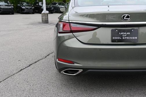 2024 Lexus ES 350 Premium