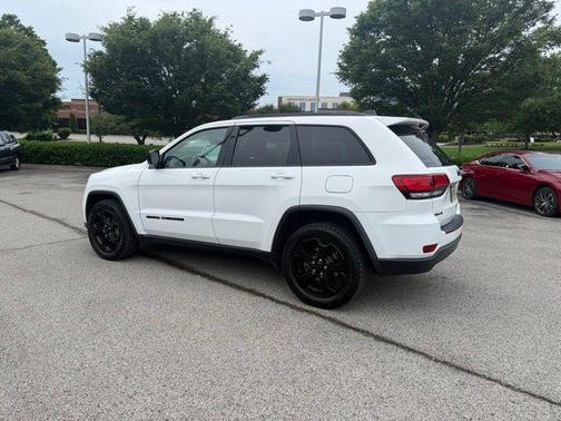 Bright White Clearcoat 2019 Jeep Grand Cherokee Upland