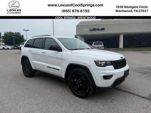 Bright White Clearcoat 2019 Jeep Grand Cherokee Upland