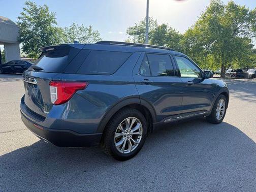 Blue Metallic 2020 Ford Explorer XLT