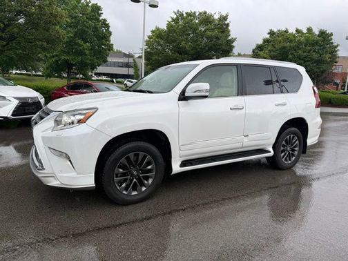Starfire Pearl 2017 Lexus GX 460 Luxury