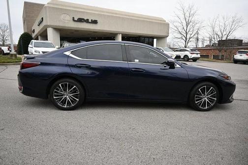 2023 Lexus ES 300h Premium