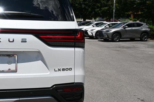 2024 Lexus LX 600 Premium
