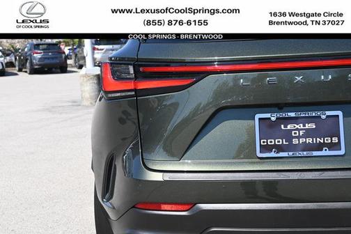 2024 Lexus NX 450h+ Luxury