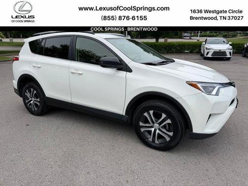 Super White 2017 Toyota RAV4 LE