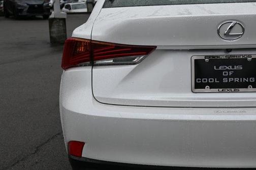 2018 Lexus IS 300 Base