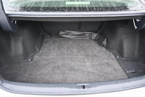 2018 Lexus IS 300 Base